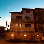 Homestay Aloza *